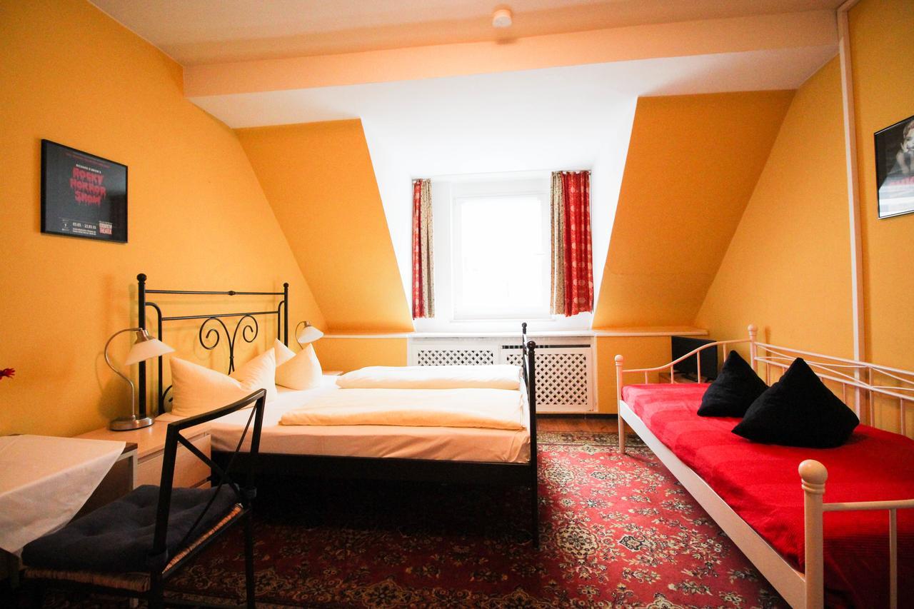 Hotel Pension Am Hauptbahnhof Munich Extérieur photo