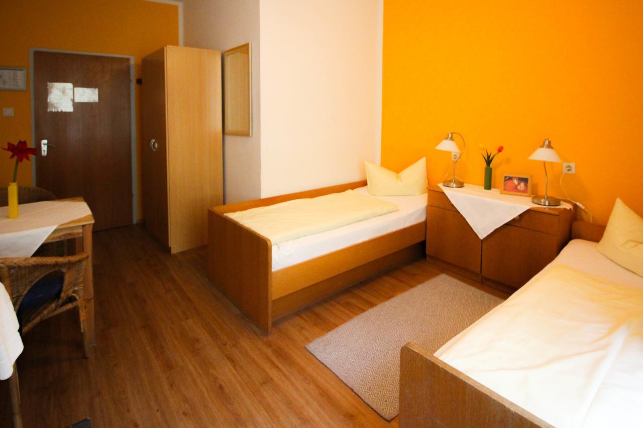 Hotel Pension Am Hauptbahnhof Munich Extérieur photo