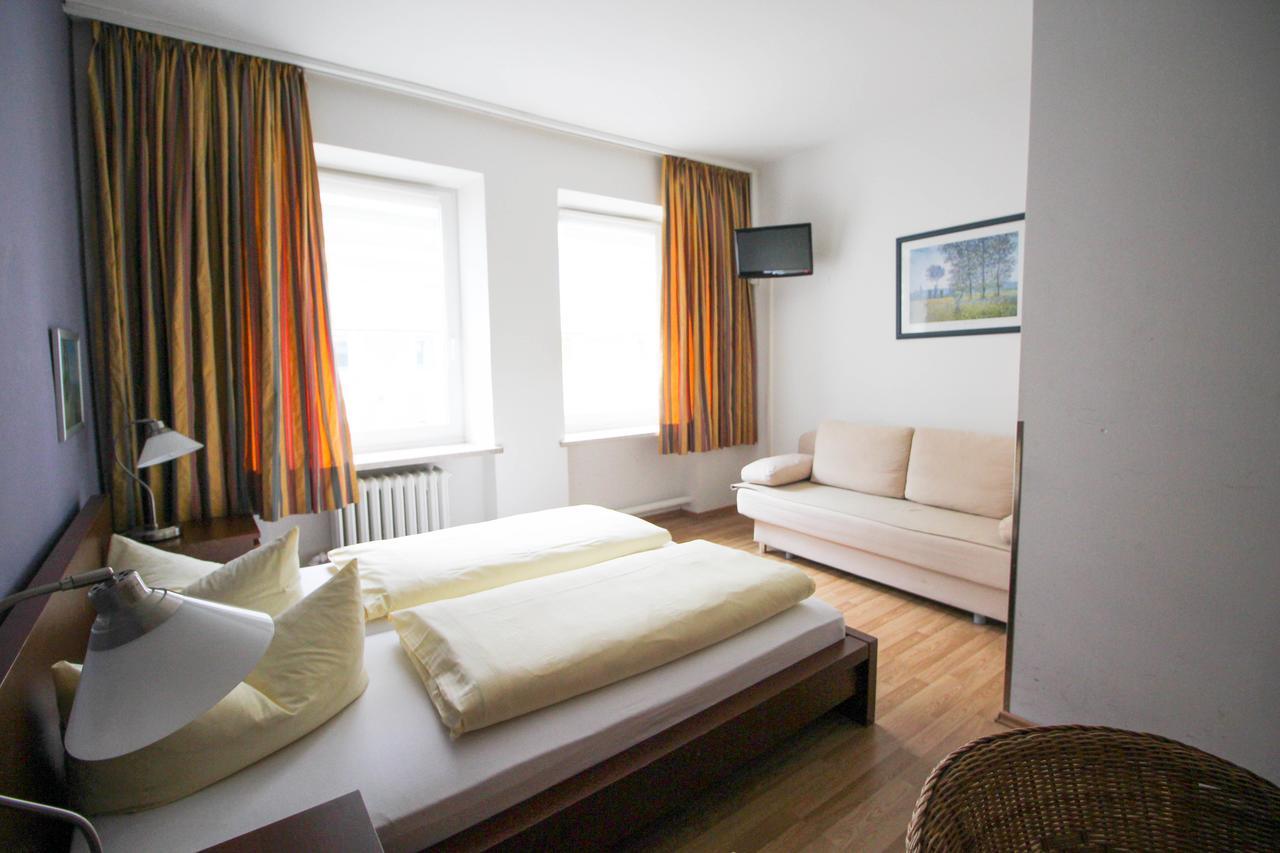 Hotel Pension Am Hauptbahnhof Munich Extérieur photo