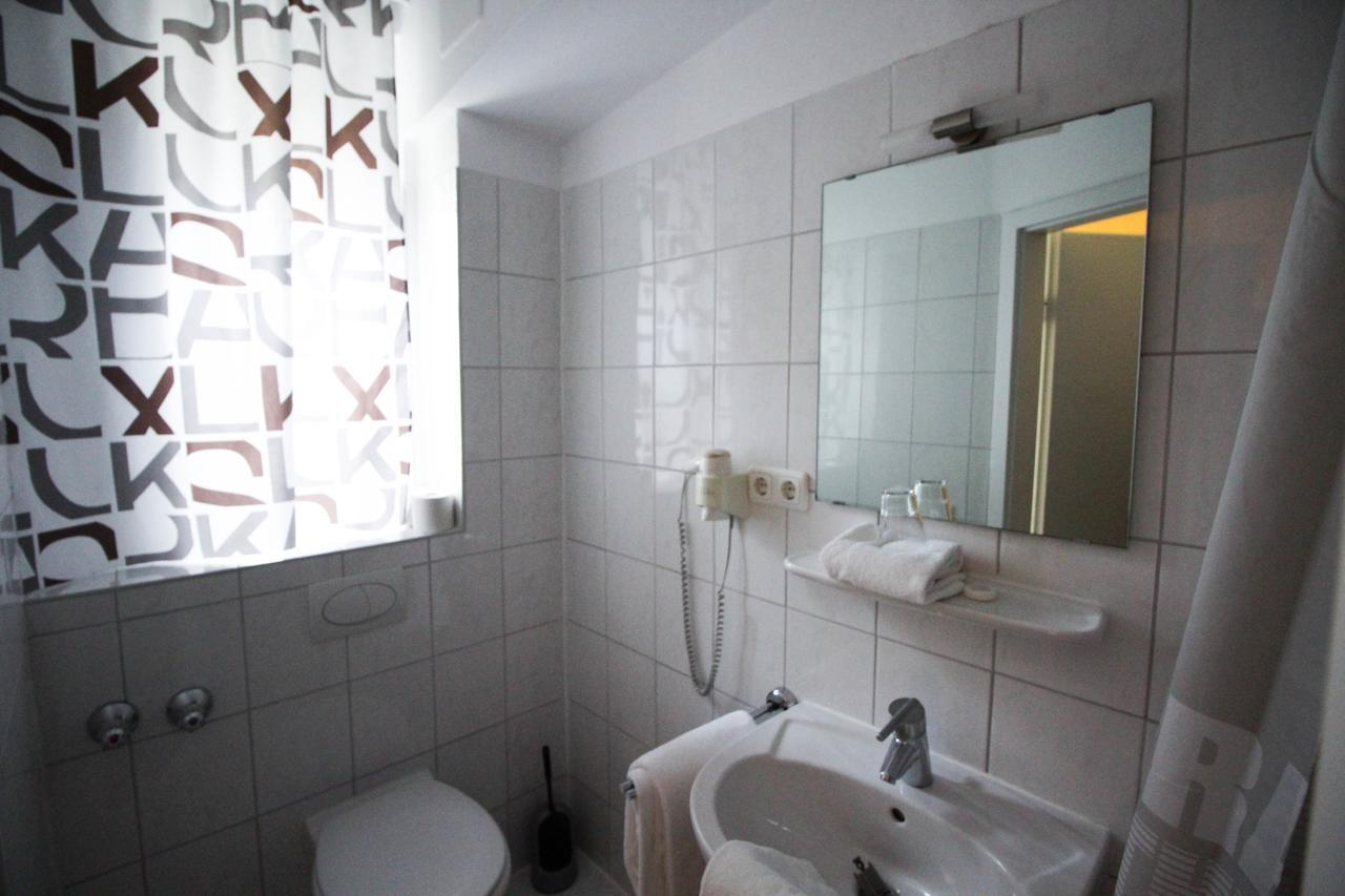 Hotel Pension Am Hauptbahnhof Munich Extérieur photo